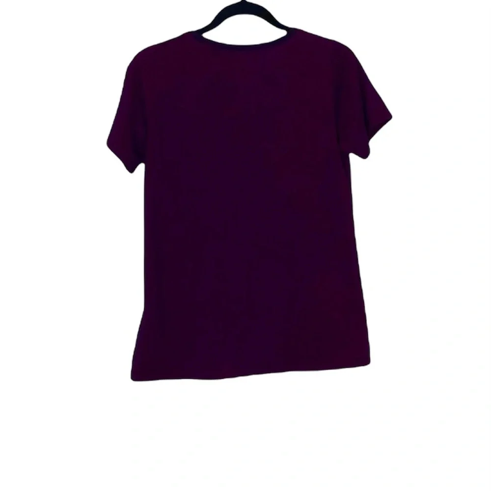 New Nike: Medium Women’s Maroon Nike Swoosh Logo Round Neck Short Sleeve T-Shirt
